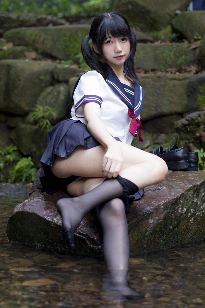 寻欢阁激萌学生妹魔物喵黑丝制服野外露出(38)