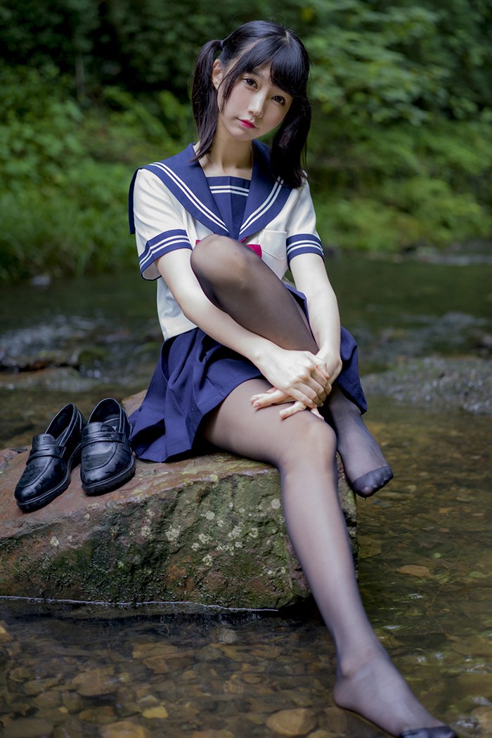 寻欢阁激萌学生妹魔物喵黑丝制服野外露出(6)