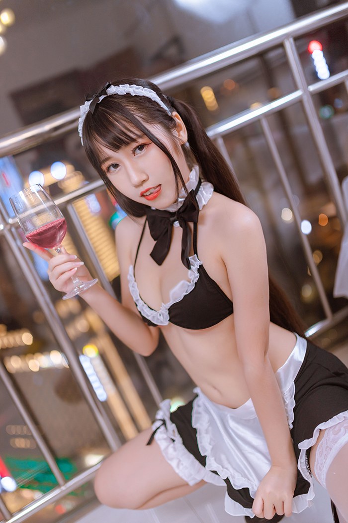 杏吧好色女仆利世与不呆猫的调教爱抚(57)