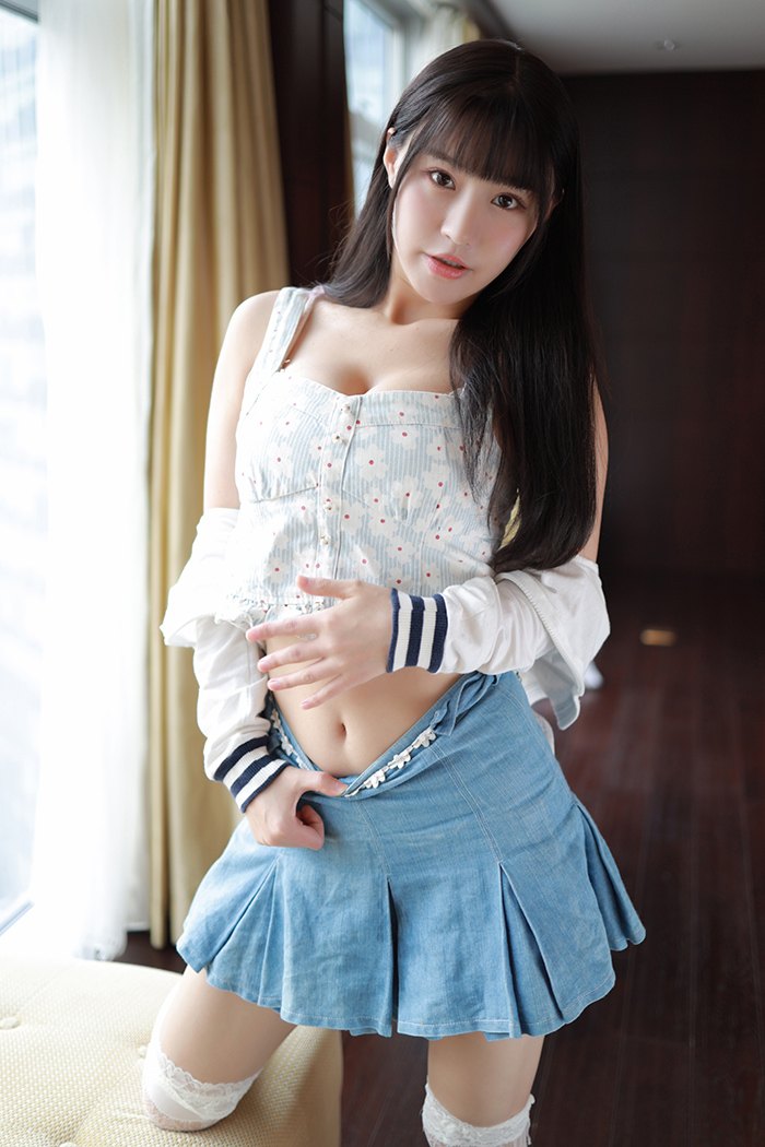 堕落方舟激情迷妹朱可儿童颜巨乳可爱性感(13)