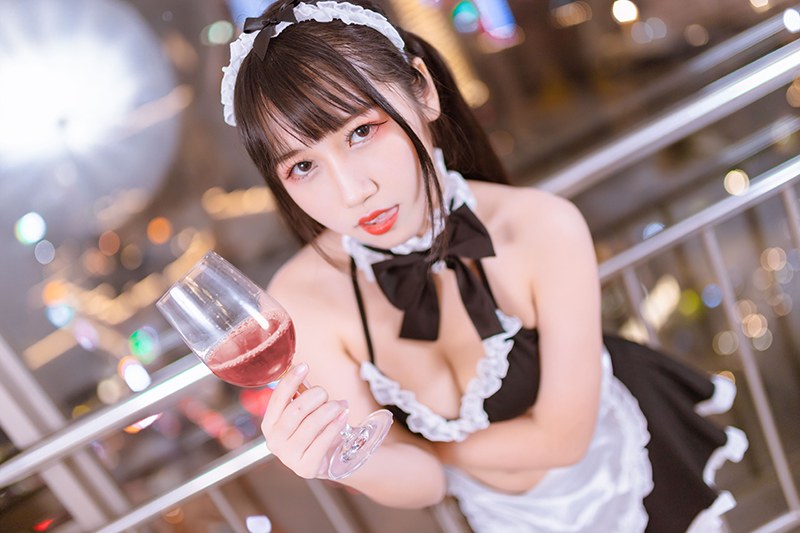 杏吧好色女仆利世与不呆猫的调教爱抚(24)