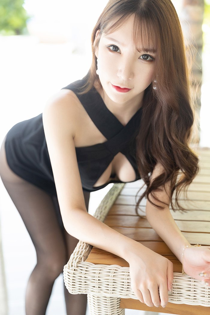 91快活林气质御姐周于希黑丝美臀皮肤白皙(31)