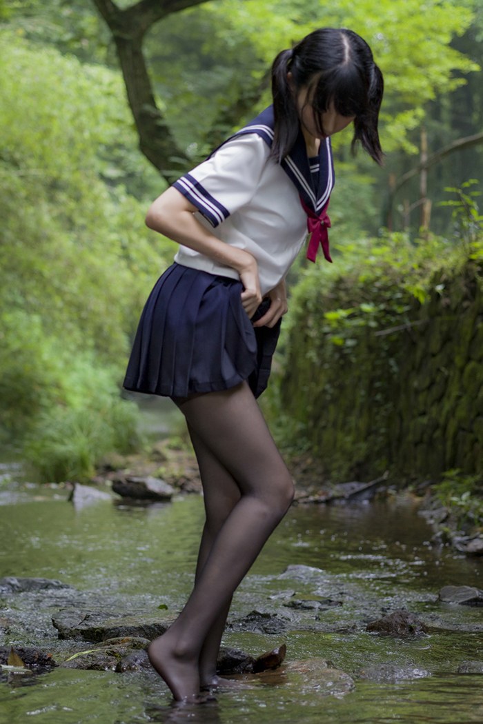 寻欢阁激萌学生妹魔物喵黑丝制服野外露出(31)