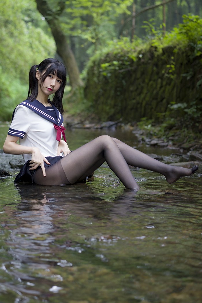 寻欢阁激萌学生妹魔物喵黑丝制服野外露出(33)