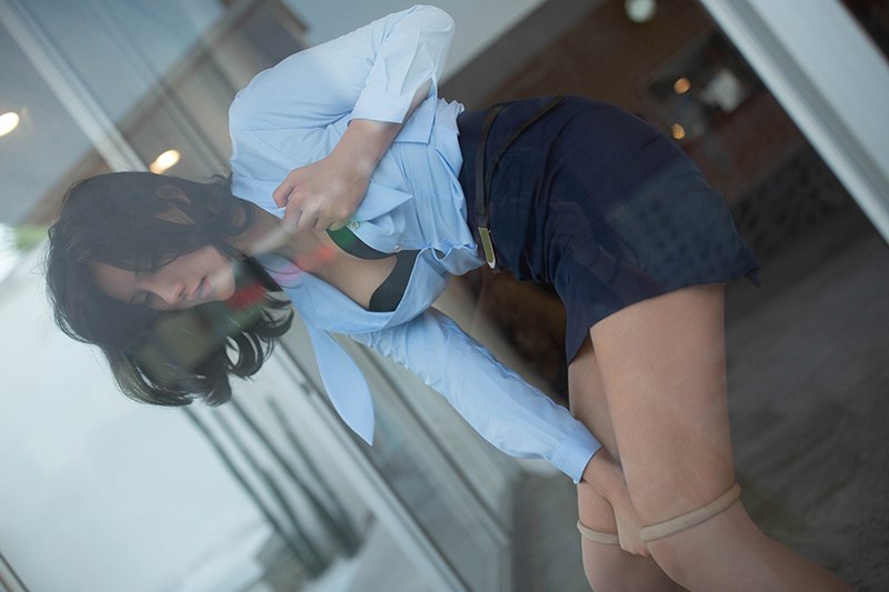 老哥稳热辣小姐阿朱美腿高跟上演制服诱惑(74)