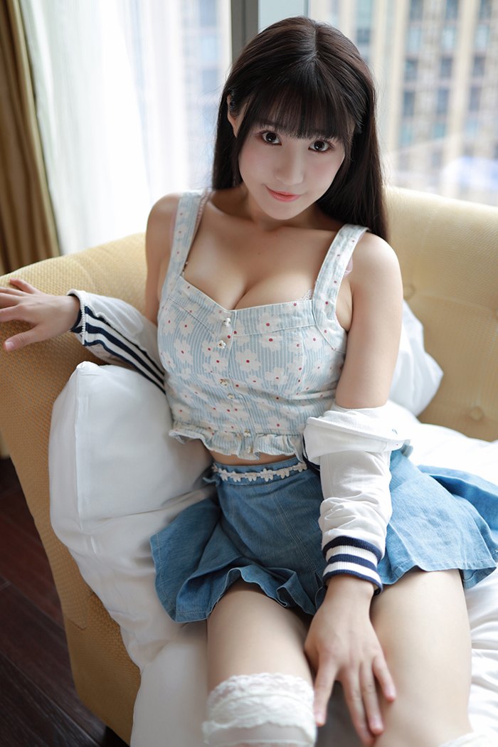 堕落方舟激情迷妹朱可儿童颜巨乳可爱性感(32)