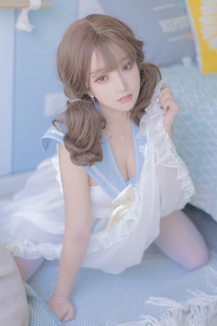 荆棘鸟论坛宅男女神米线线开档丝袜大秀美乳(35)