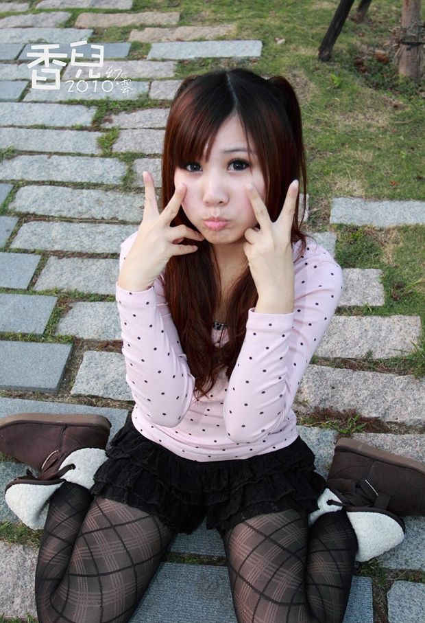 清纯MM香儿华山写真 笑容很甜很美69风流(11)