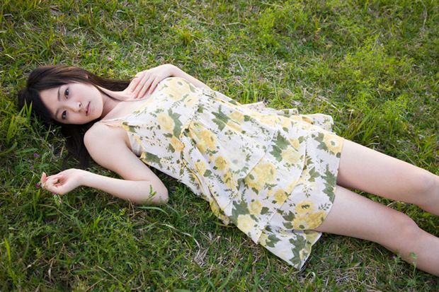 超甜美学院校花靓丽写真桃花族(2)