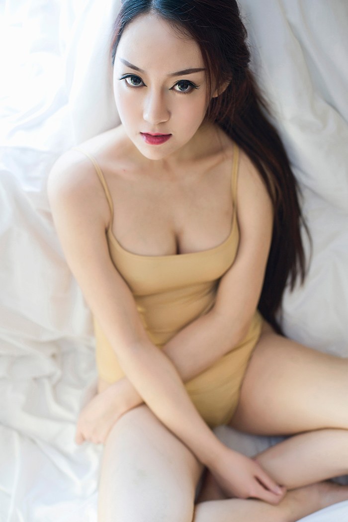 风骚欲女高冷猫步豪乳翘臀诱惑足51茶馆(11)